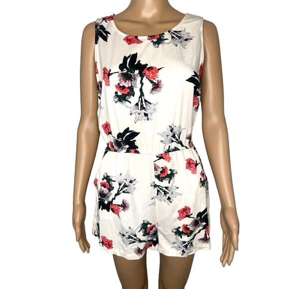 BB Dakota Romper Floral Sleeveless Round Neck Zip Up White Size S - Picture 1 of 8